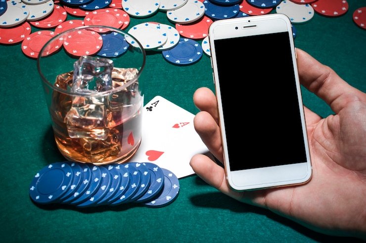 Tampilan permainan Wild Coaster di layar mobile dengan gulungan yang penuh warna dan tombol kontrol yang jelas